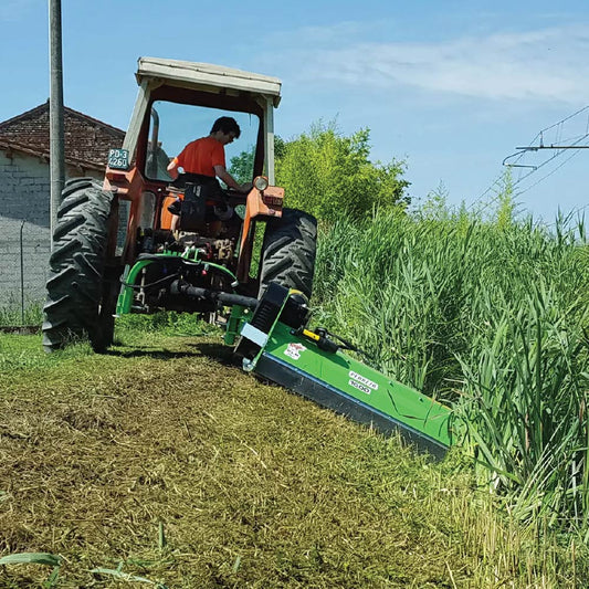 Peruzzo Elk Cross Offset Side Flail Mower, 53″ Working Width, Hydraulic Offset & Vertical Tilt, 35–45 HP Tractors, Manufactured in Italy, PRZ-ELK-CROSS1400